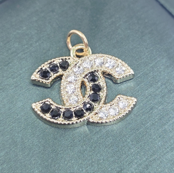 Chanel Gold and Black Pendant - Picture 2 of 4